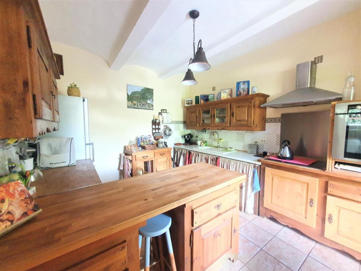 Mes Maisons Gardoises, Two Gites Sleeping 13 With Two Private Pools, Kids Room, Laundry, Disco, Free Wifi, Linen And Dog'S Are Welcome Gagnières 外观 照片