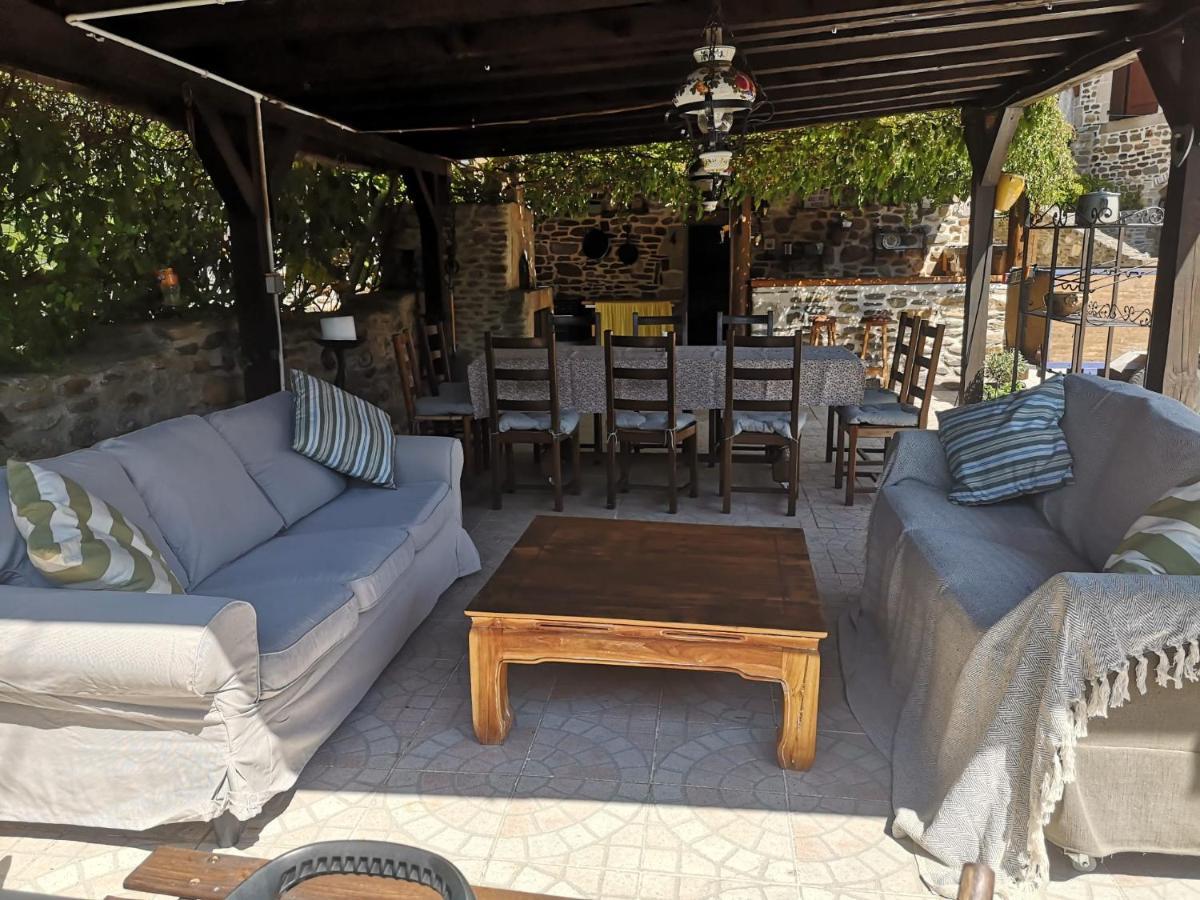 Mes Maisons Gardoises, Two Gites Sleeping 13 With Two Private Pools, Kids Room, Laundry, Disco, Free Wifi, Linen And Dog'S Are Welcome Gagnières 外观 照片