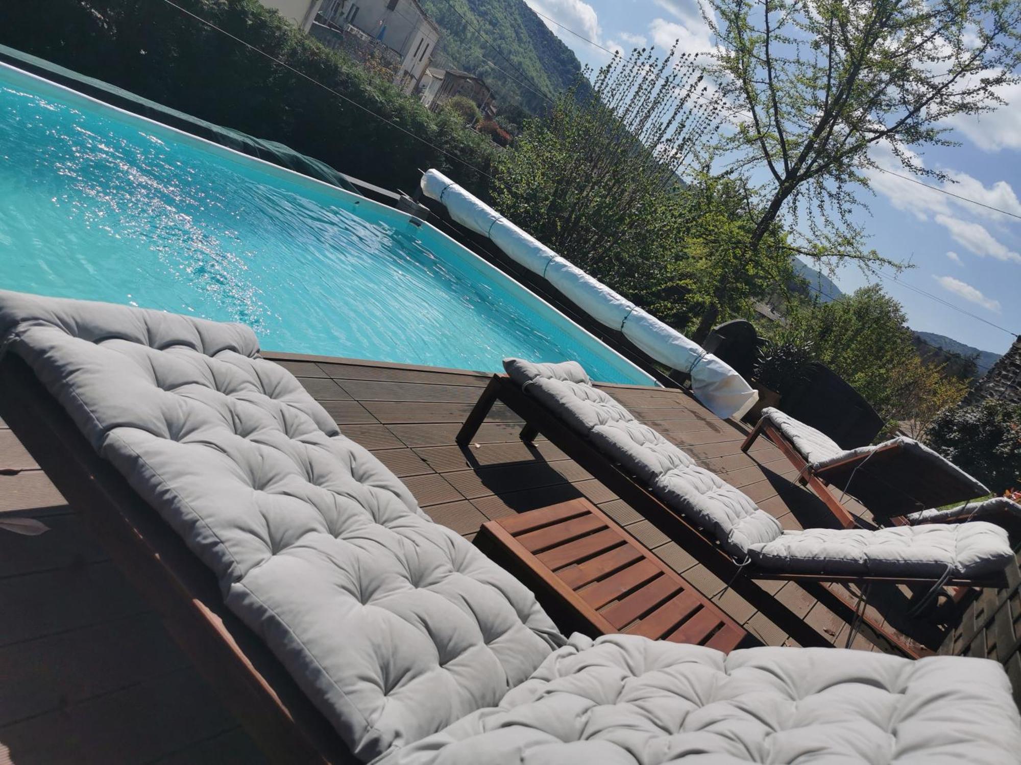 Mes Maisons Gardoises, Two Gites Sleeping 13 With Two Private Pools, Kids Room, Laundry, Disco, Free Wifi, Linen And Dog'S Are Welcome Gagnières 外观 照片