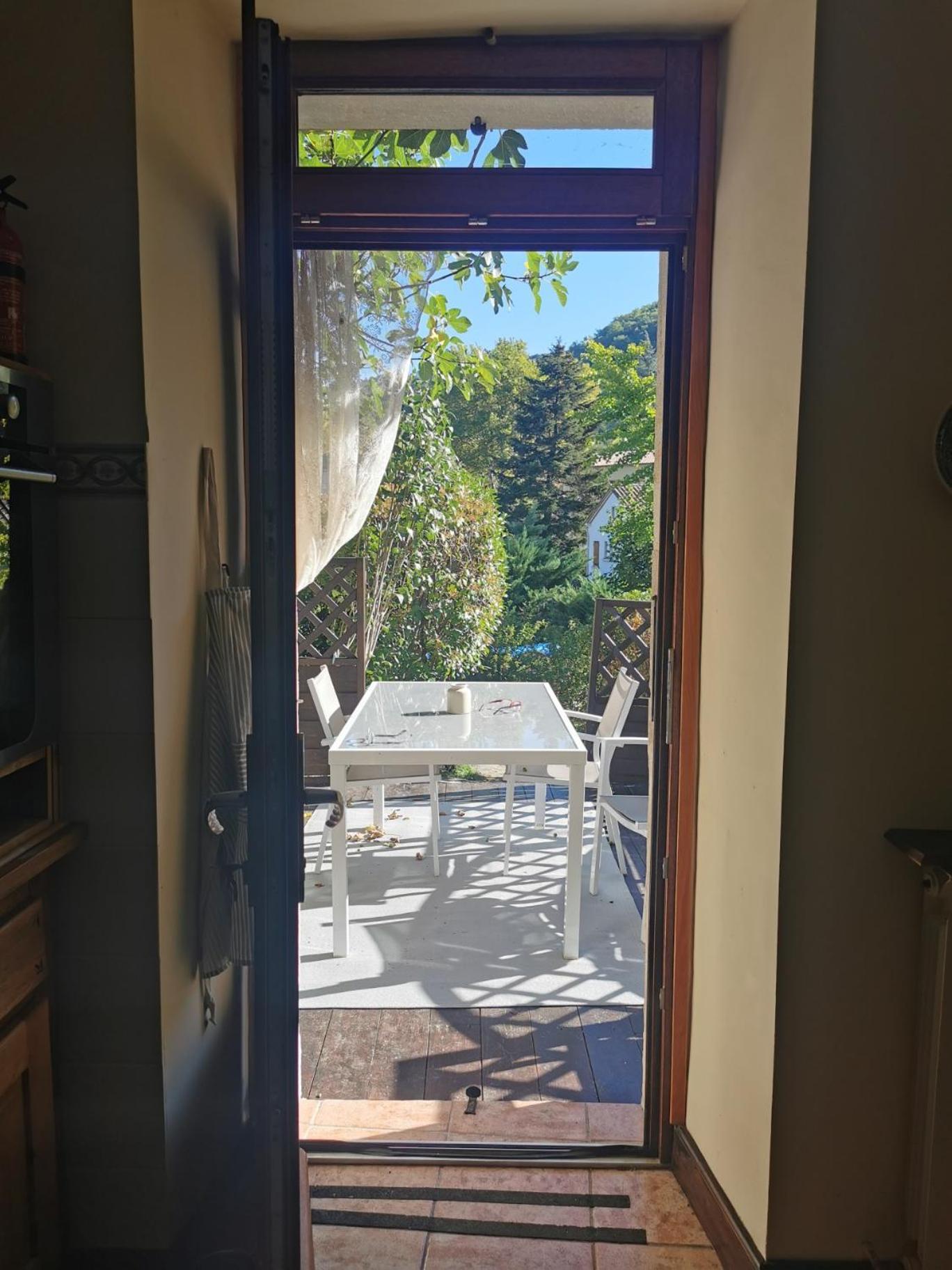 Mes Maisons Gardoises, Two Gites Sleeping 13 With Two Private Pools, Kids Room, Laundry, Disco, Free Wifi, Linen And Dog'S Are Welcome Gagnières 外观 照片