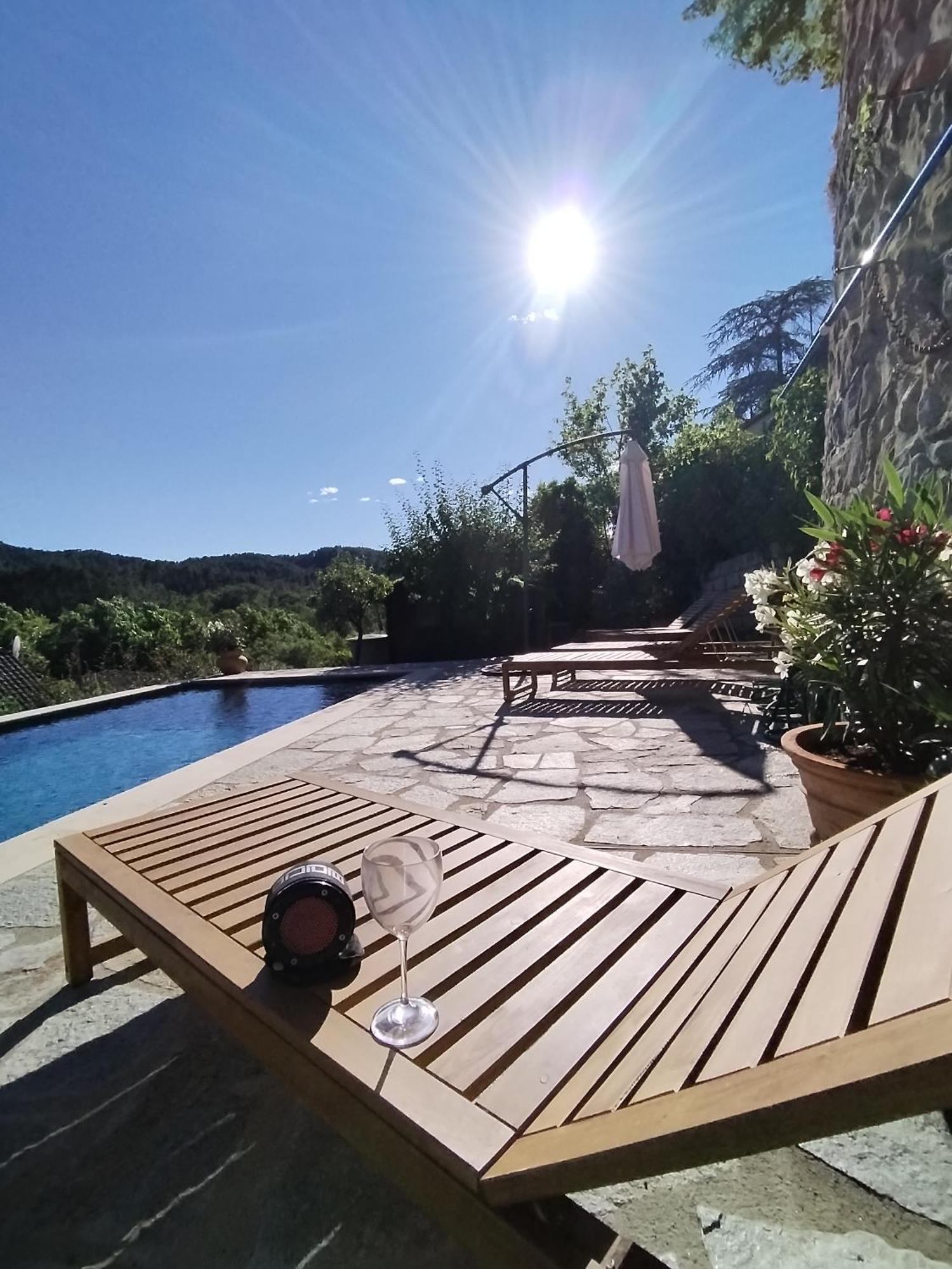 Mes Maisons Gardoises, Two Gites Sleeping 13 With Two Private Pools, Kids Room, Laundry, Disco, Free Wifi, Linen And Dog'S Are Welcome Gagnières 外观 照片